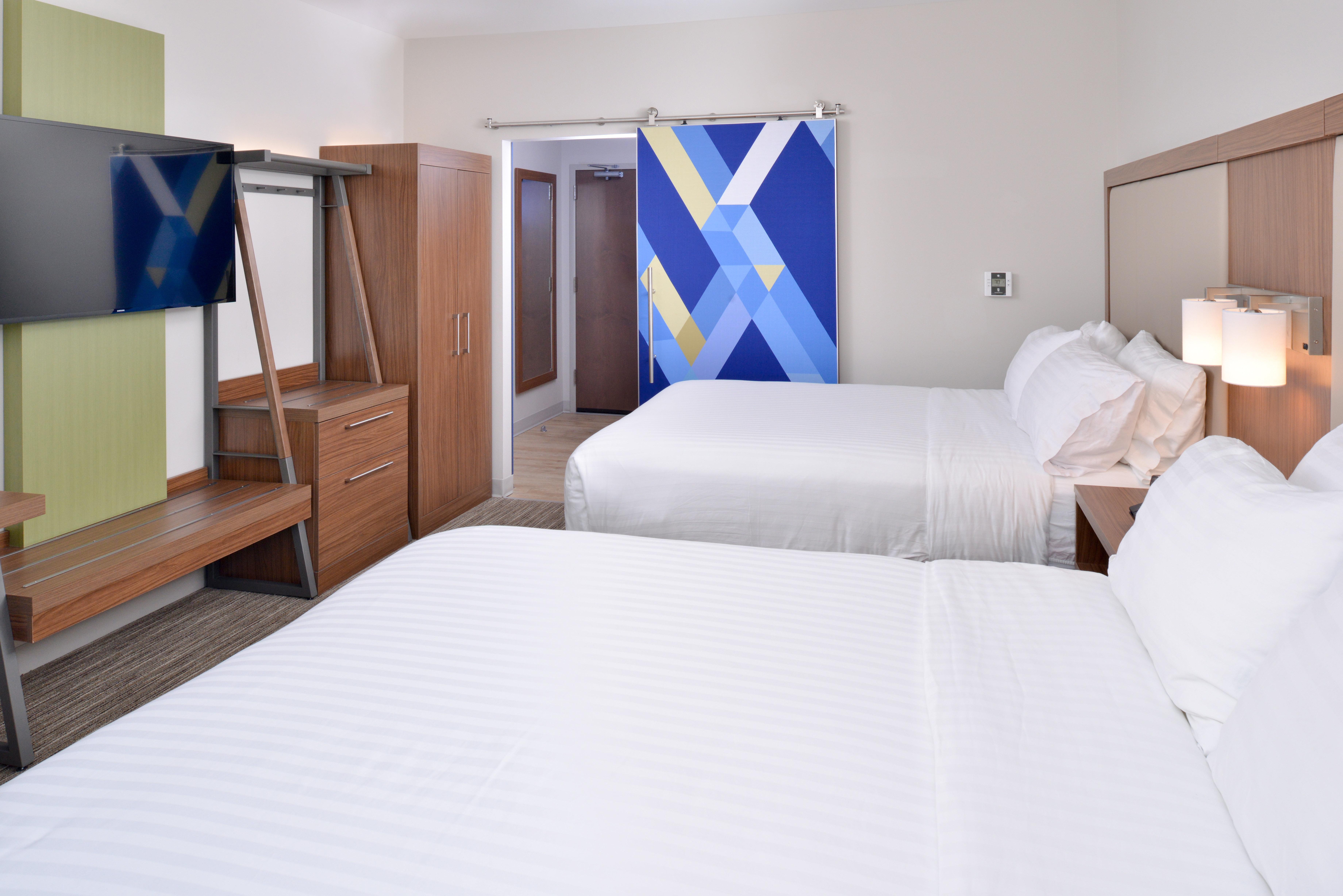 Holiday Inn Express & Suites Madison By Ihg Esterno foto
