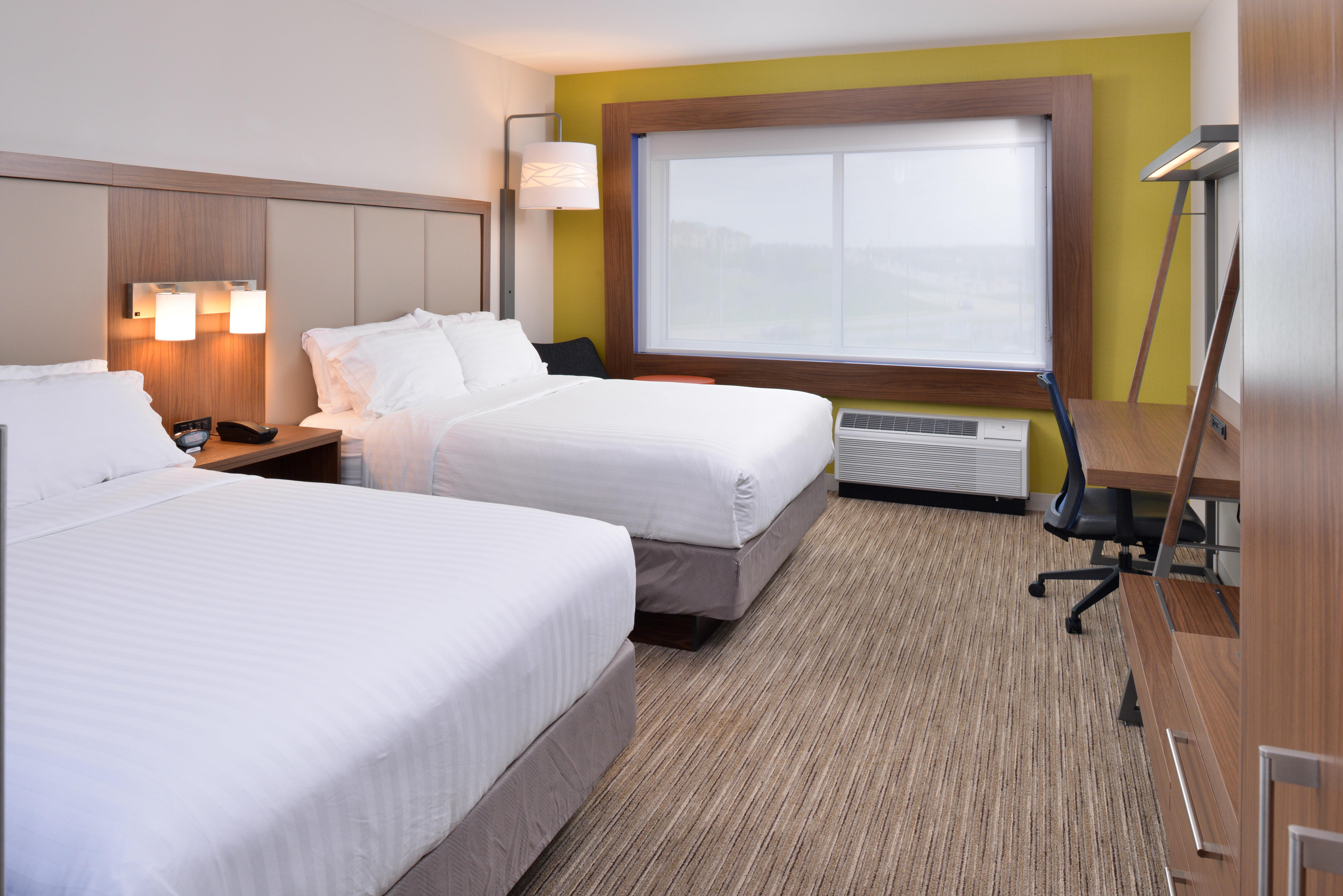 Holiday Inn Express & Suites Madison By Ihg Esterno foto